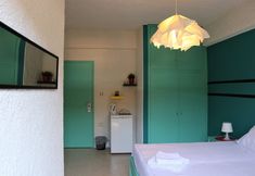 기타 7 THE BONGOS - Socially Conscious Rooms, Part of the room rate goes to charity