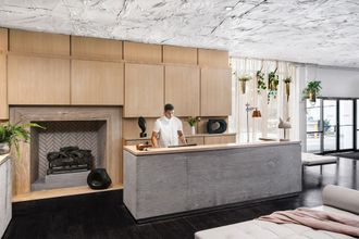 Others 4 The LINE Austin