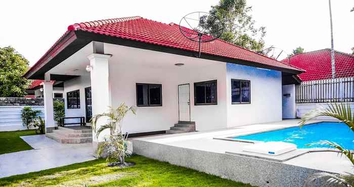 Lainnya Family Villa Iona with Private Pool