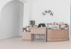 Khác 2 Leon Santorini