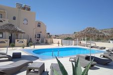 Khác Leon Santorini