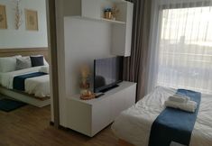 Others 2 Simply Comfy Apartment by Patsamon