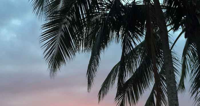 Khác Beach House Cairns