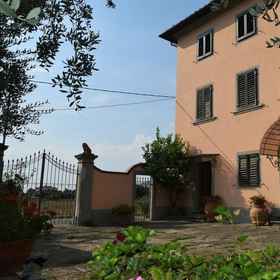 Primary image 1 La convenienza, Santo Stefano dei Cavalieri Pisa Hotels