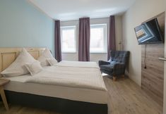 Others 3 Weinbar und Hotel FahrAway
