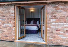 Others 5 Charnock Farm