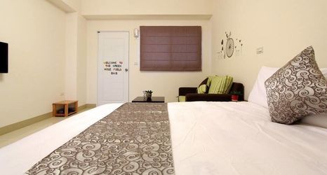 기타 2 The Green Mile Field B&B