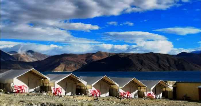 อื่นๆ TIH Pangong Lake View Cottages and Camps