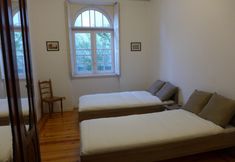 Others 2 Carolina M Apartment