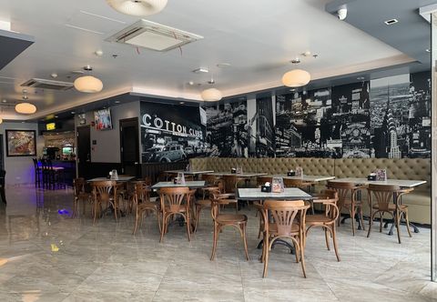 其他 Ritz Astor Hotel