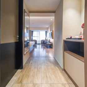 Room 1 Homeinn Plus Hotel (Xi'an Gaoxin South Second Ring Fengqing Park Subway Station), Khách sạn Titan Central Park Hotel Parking Lot