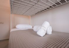 Others 4 Athina Apartments