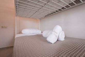 Others 4 Athina Apartments