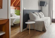 Others 4 Aparthotel Tres Quiñones