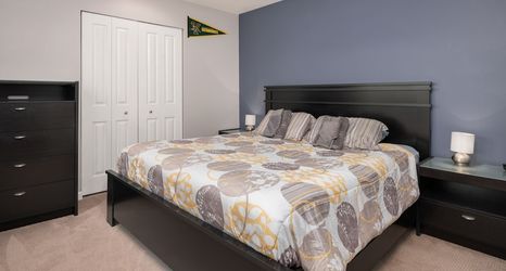 Others 2 Seattle Vacation Home: Thomas Lodge Vermont