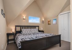 Others 4 Seattle Vacation Home: Life's A Beach