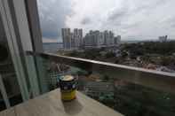 Others 3R2B Seaview Condo