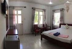 기타 5 Nhat Quang Family Beach