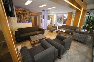 其他 4 Grand Nora Hotel