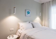 기타 6 Central Maison