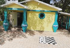 Others 2 Mar Bay Motel &Suites