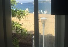 其他 6 Estrella Beach Hotel