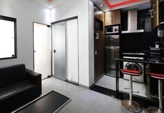 Others 6 Rio Rentals 021- C047 Studio na quadra da praia com máquina