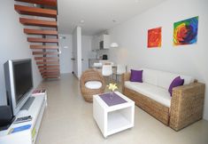 Others 7 Quinta Golfinho