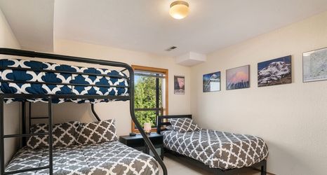 其他 2 Seattle Vacation Home: The Tuscan Villa