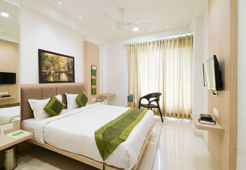 Lain-lain Treebo Avadh Residency