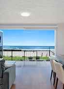 Primary image Beachfront Palm Beach Townhouse