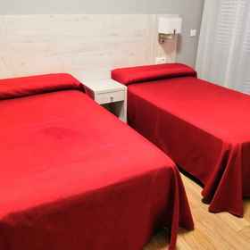 Room 1 Hostal Restaurante Los Arcos, Villarrubia de los Ojos Hotels