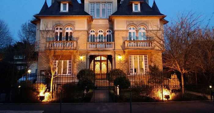 อื่นๆ Castel Bayeux Guesthouse