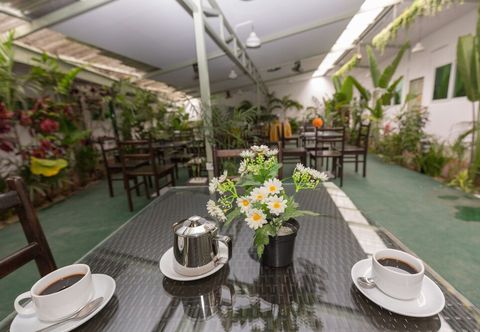 อื่นๆ Sky View Bed & Breakfast