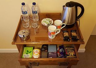 Others 4 A. B&B - Glastonbury