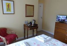 Others 2 A. B&B - Glastonbury