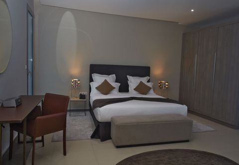Others Elbo Suites