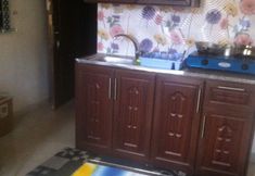 Others 4 Mutaz Apartment