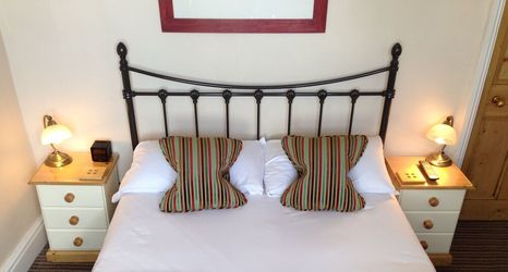 Khác 2 Devonshire House