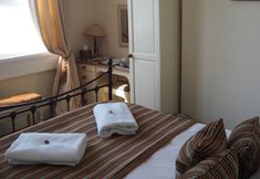 Khác 4 Devonshire House