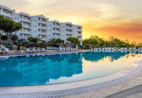 其他 Olbios Marina Resort