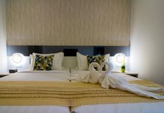 Others 4 Tropical Villa Service Suite