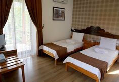 其他 7 Arkadas Otel