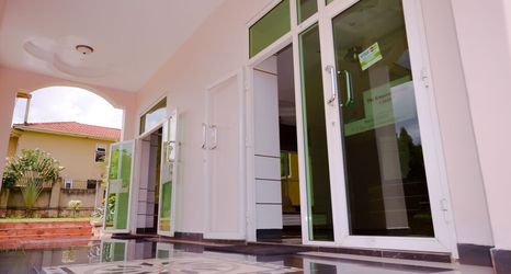 其他 2 Emperor Hotels