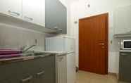 Others 6 Apartment Neven 810