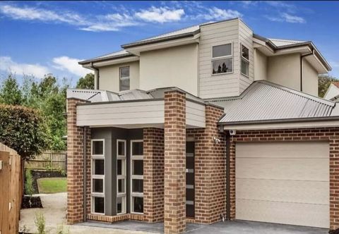 其他 Signature Townhouse in Doncaster