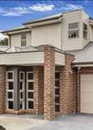 Imej utama Signature Townhouse in Doncaster