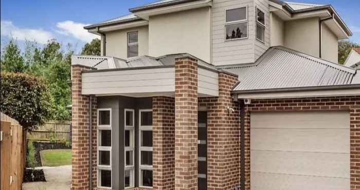 Khác Signature Townhouse in Doncaster