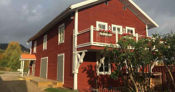 Others Gästgivars Vandrarhem i Järvsö - Hostel