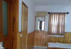 Others 3 Armina Pension